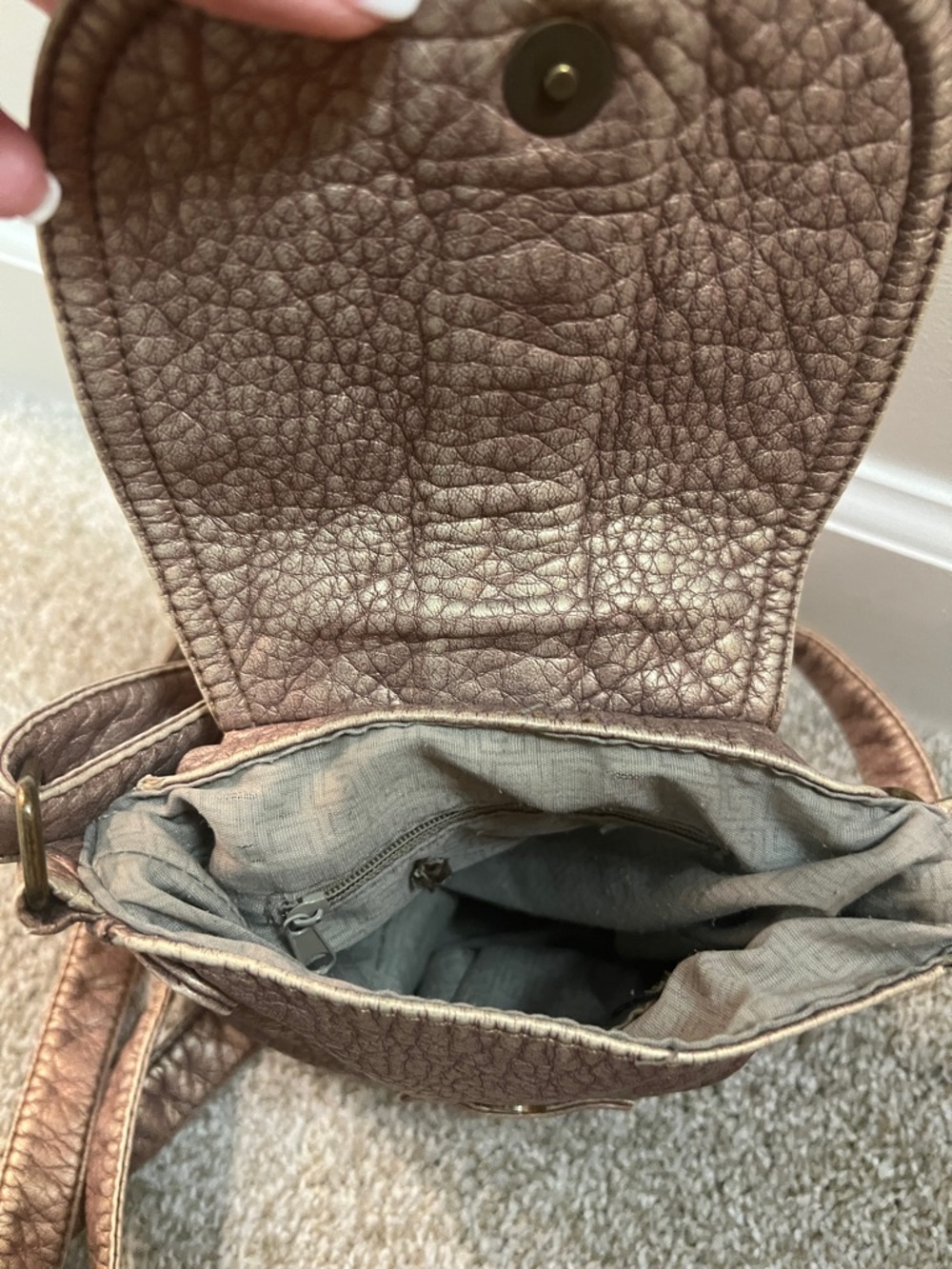 Crossbody Purse - Picture 4 of 4